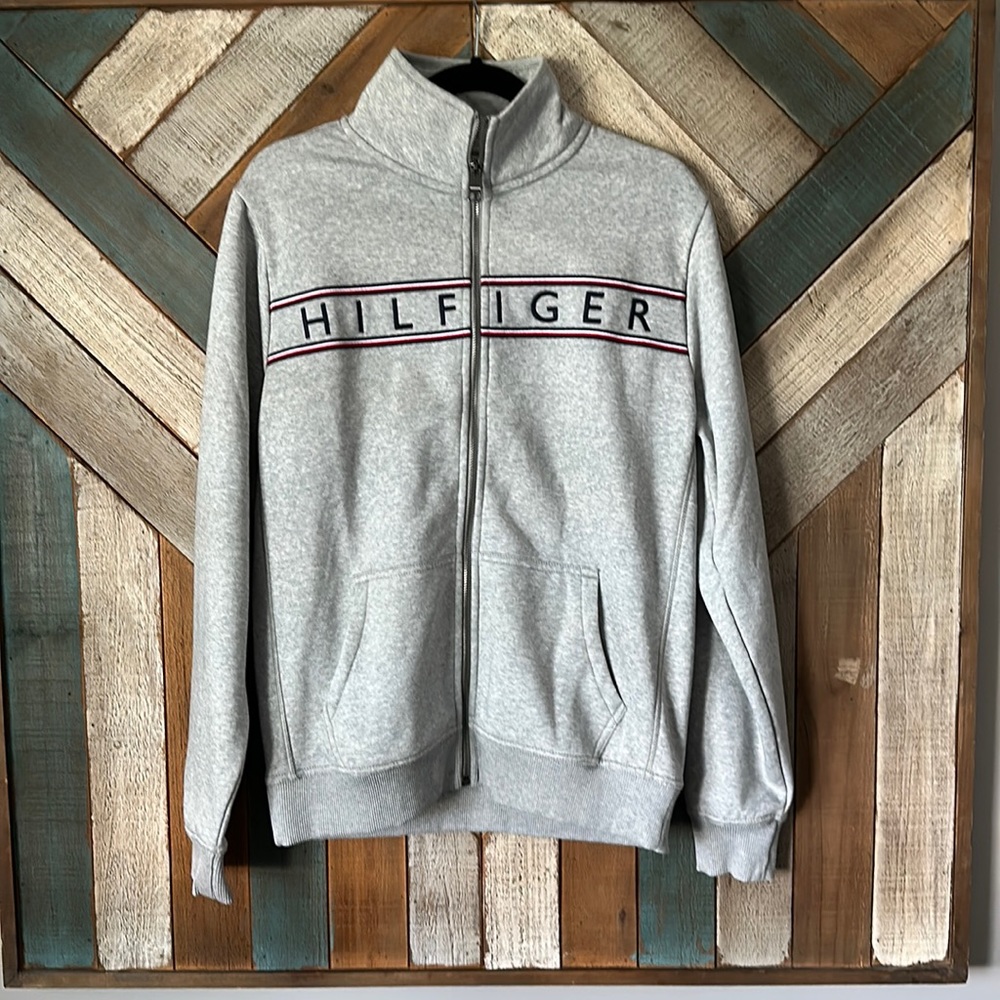 NWT! Medium Tommy Hilfiger grey jacket.